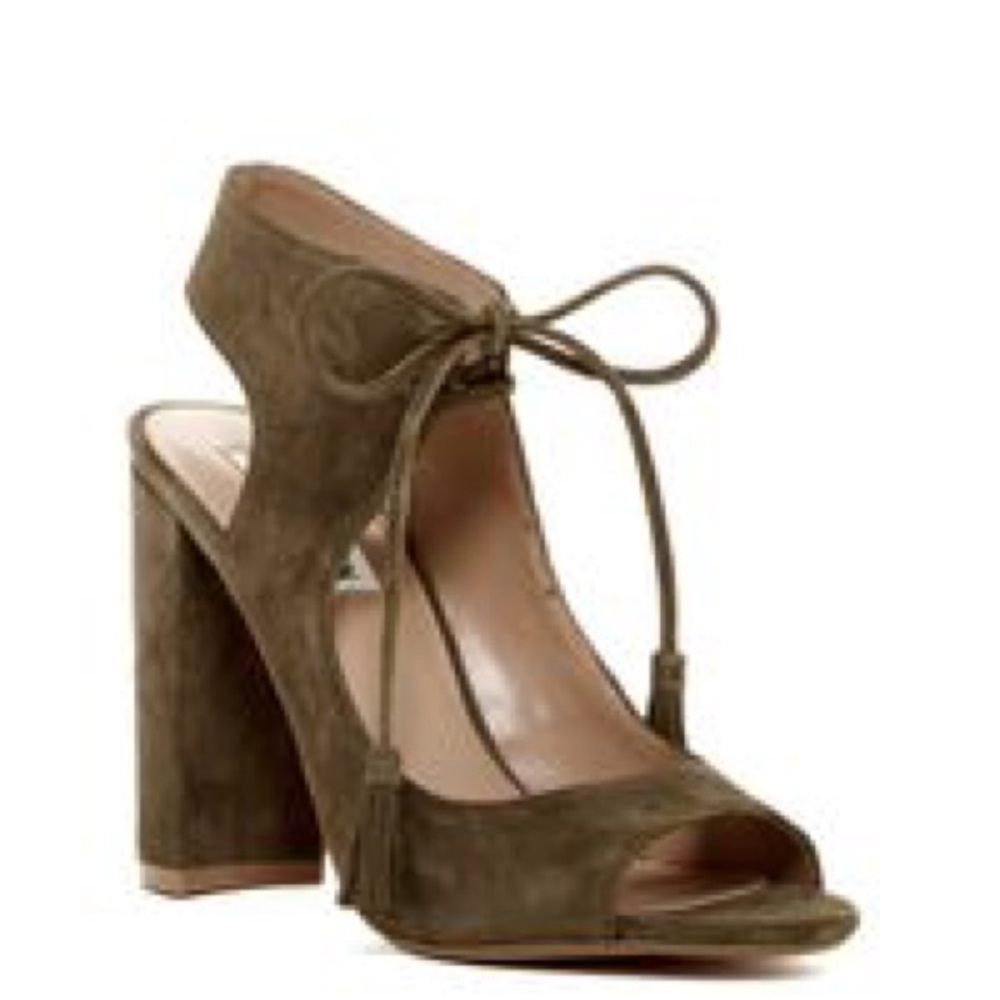 Steve Madden Olive Chunky Heel Sandal